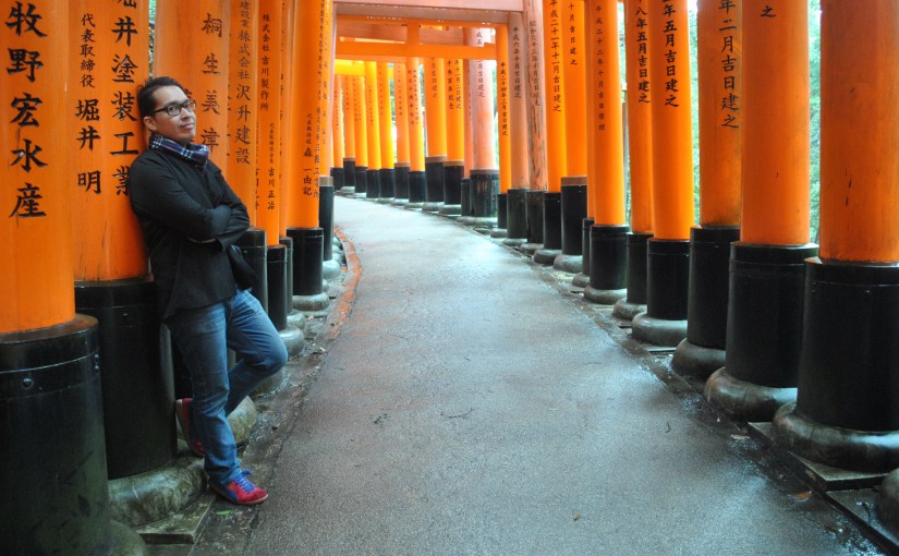 The Most Awesome Travel Moment in 2014 : (4) Jelajah Pilar Pilar Fushimi Inari